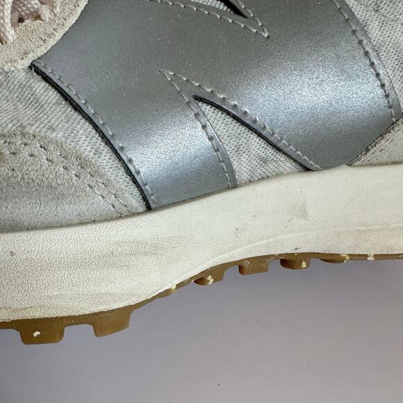 New Balance 327 sneaker in Raincloud Rose Water women's size 8.5 Euro 40 - Picture 7 of 15